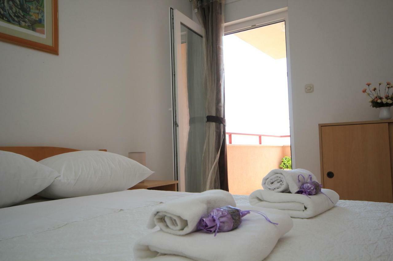 Comfort Sea View Apartment With Parking And Two Bedrooms Башка-Вода Екстер'єр фото