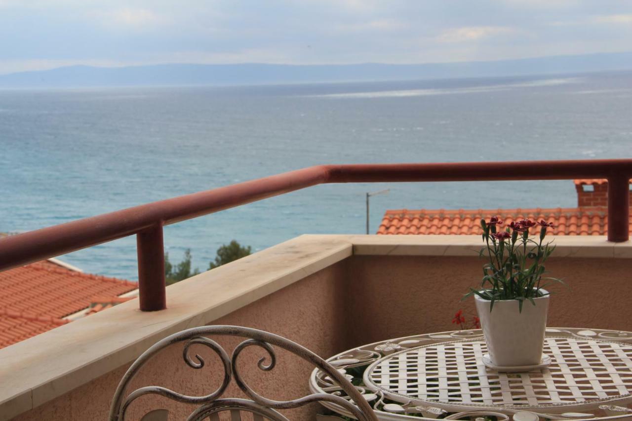 Comfort Sea View Apartment With Parking And Two Bedrooms Башка-Вода Екстер'єр фото